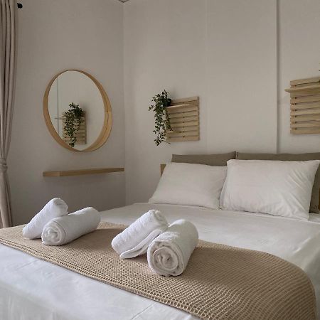 The Lemon Breeze Studio Tolo Ngoại thất bức ảnh